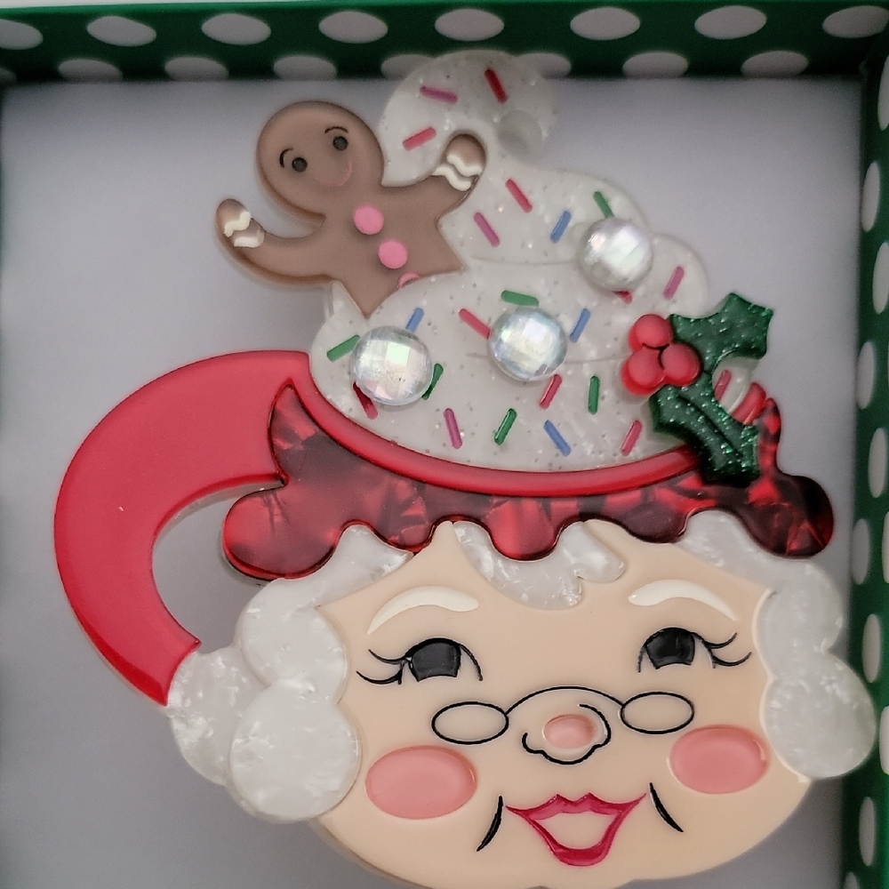 Festive Mrs. Claus Brooch with Red and Green Accents